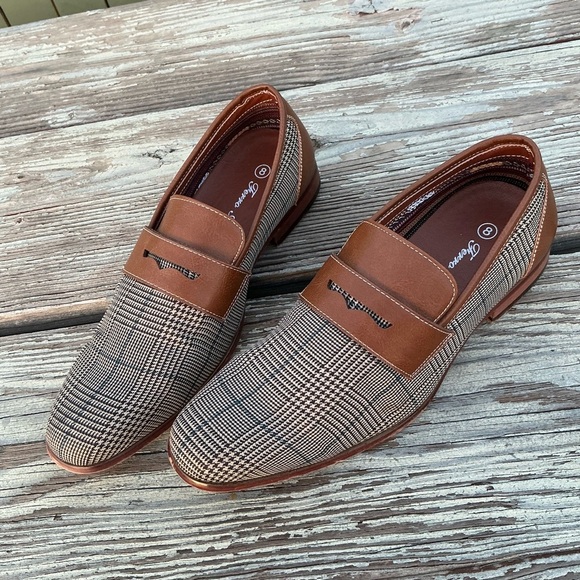 Ferro Aldo Brown and Tan Loafers with Classic Penny Design Size 8 - Picture 1 of 8